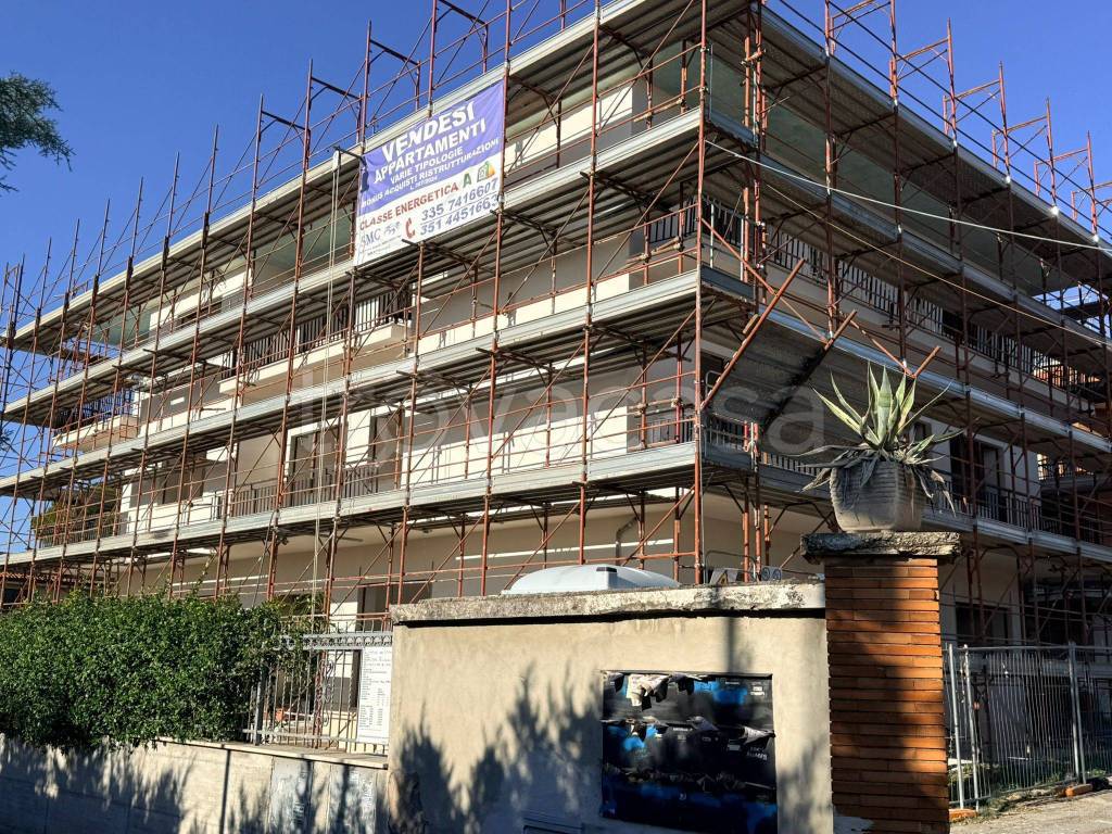 immagine annuncio 1 di 8