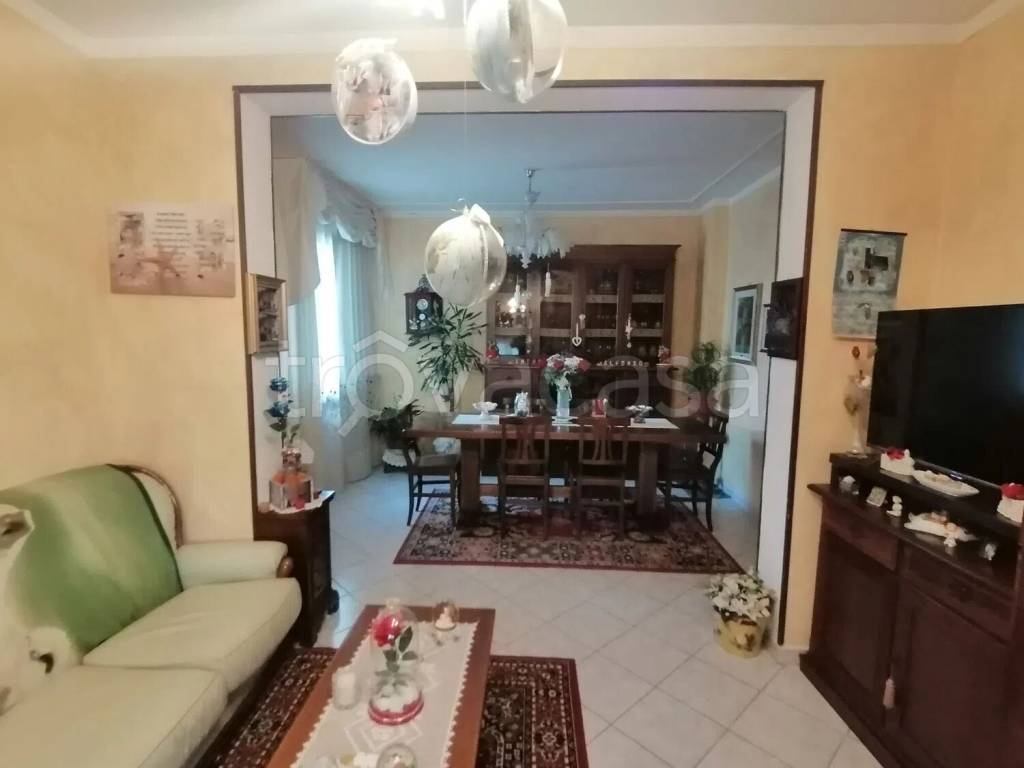 immagine annuncio 1 di 8