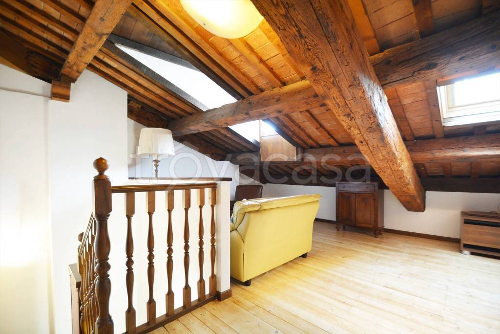 immagine annuncio 1 di 8