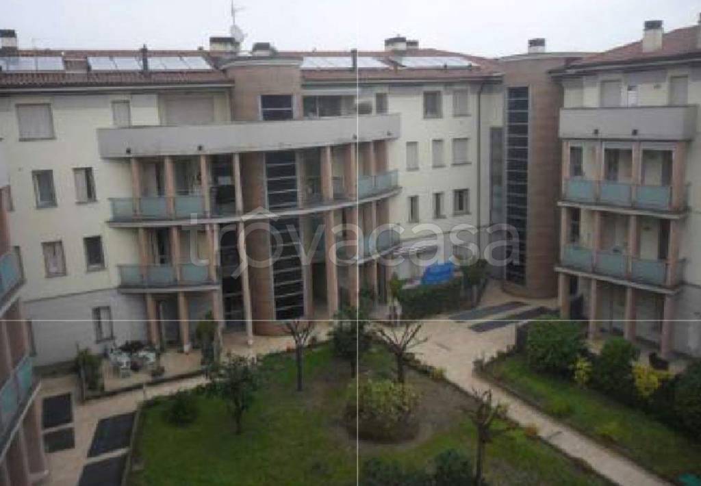 immagine annuncio 1 di 14