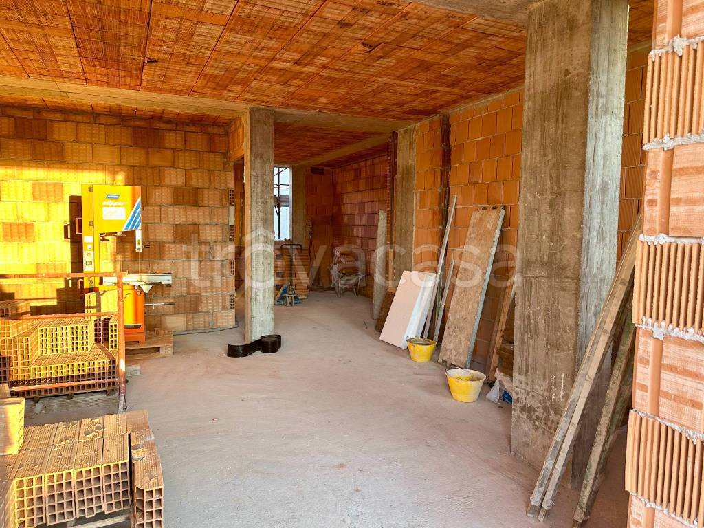 immagine annuncio 2 di 12