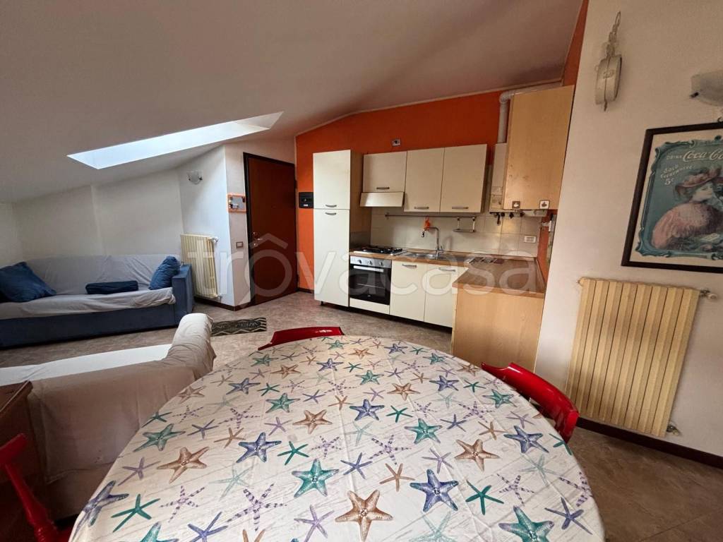 immagine annuncio 2 di 12