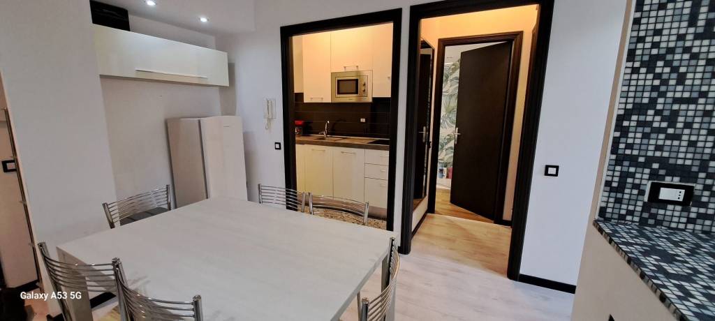 immagine annuncio 1 di 9