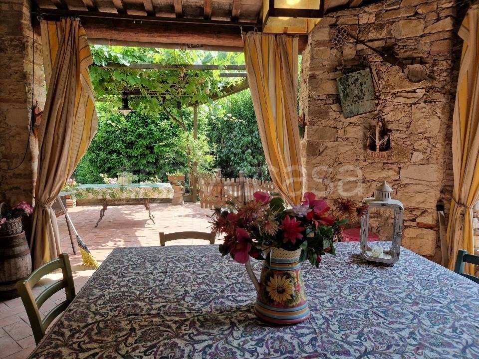 appartamento in vendita a Fiesole in zona Compiobbi