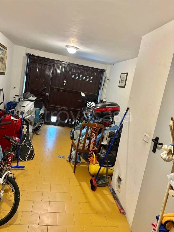 immagine annuncio 11 di 12