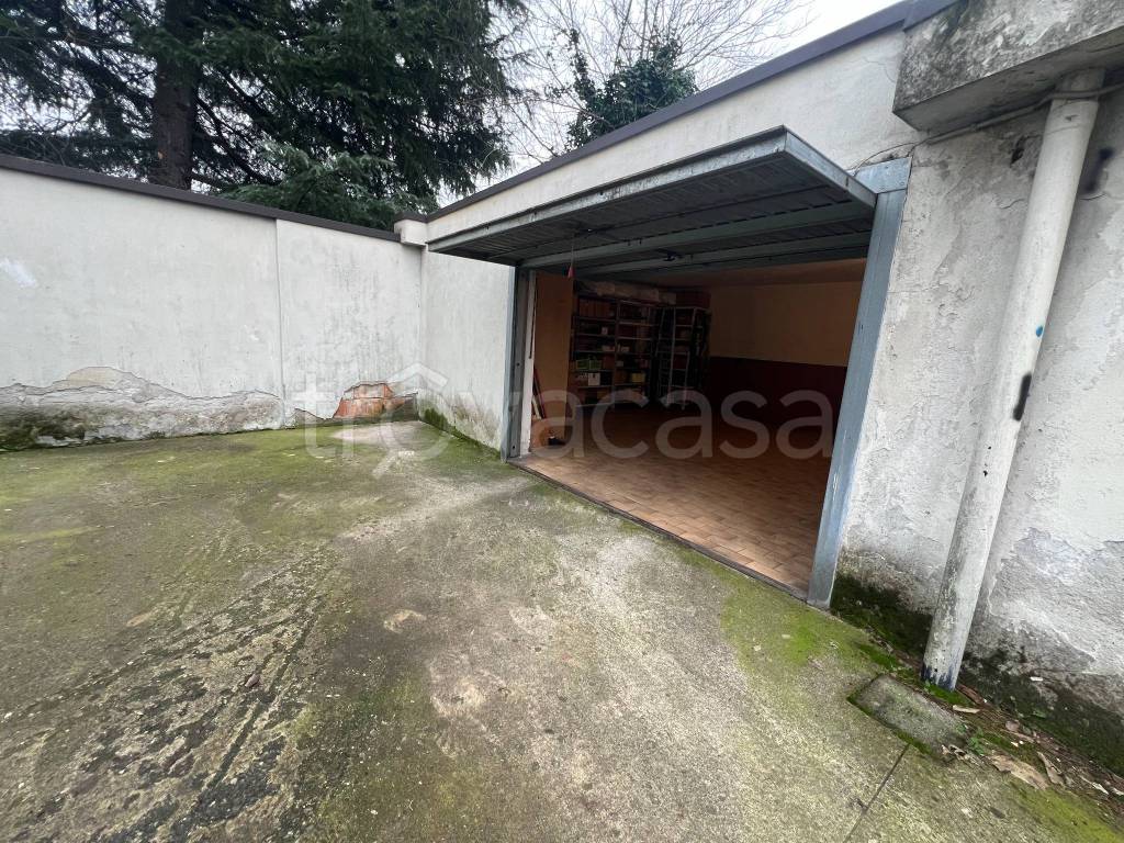 immagine annuncio 1 di 8