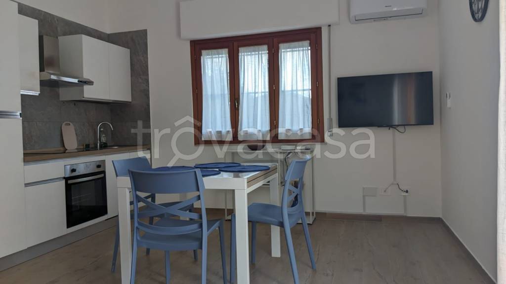 immagine annuncio 1 di 8