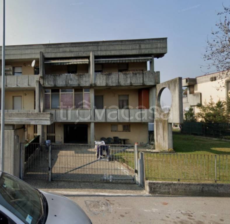 immagine annuncio 2 di 13