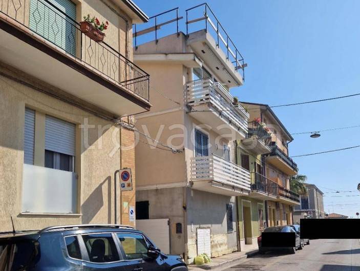 immagine annuncio 1 di 12