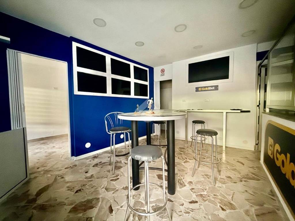 immagine annuncio 11 di 12