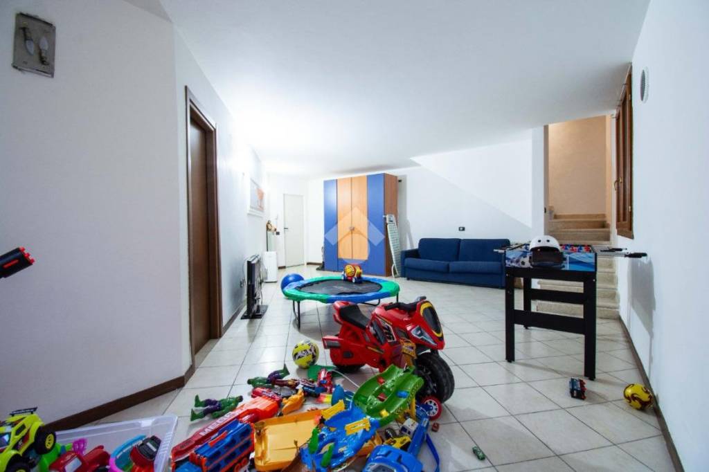 immagine annuncio 13 di 15