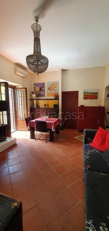 immagine annuncio 1 di 8