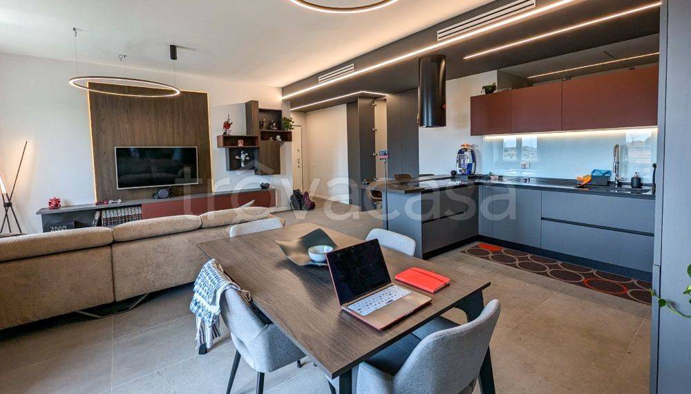 immagine annuncio 1 di 4