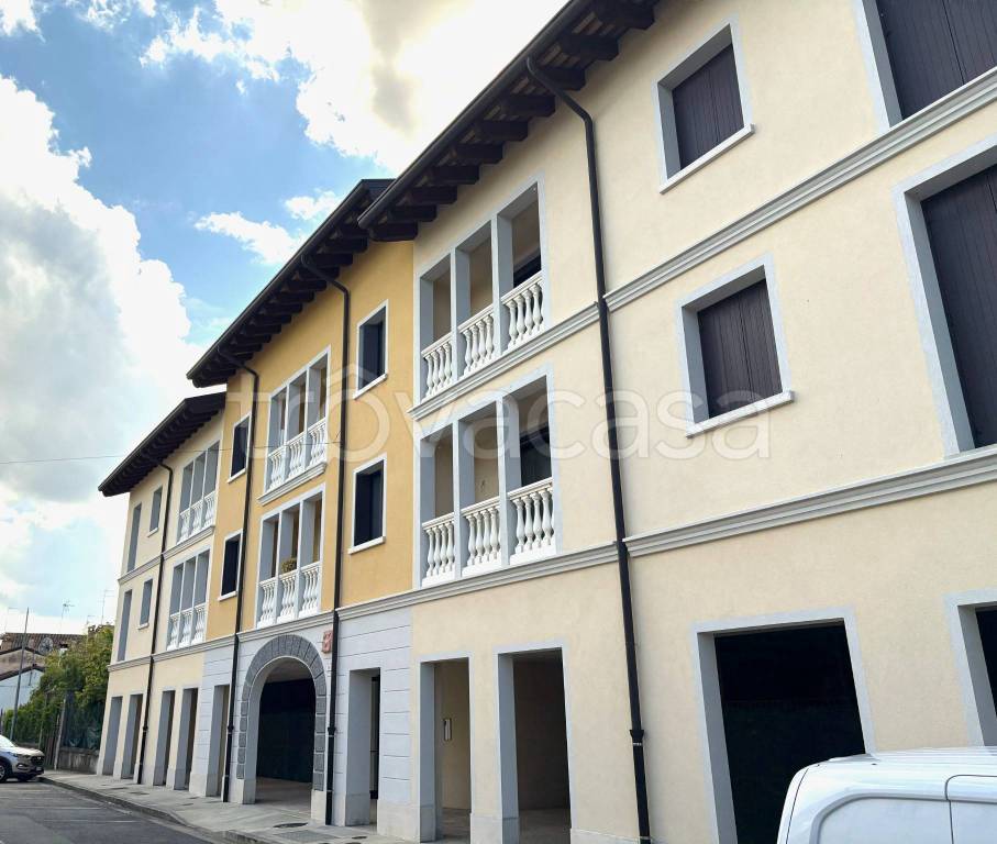 immagine annuncio 1 di 8