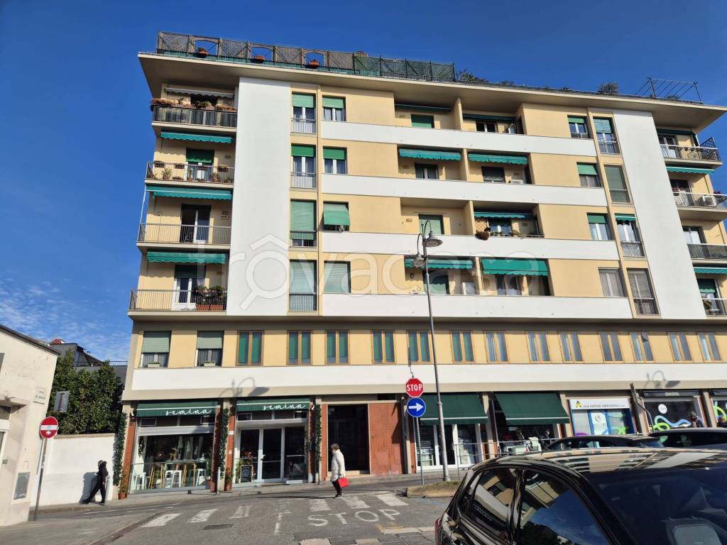 immagine annuncio 1 di 4