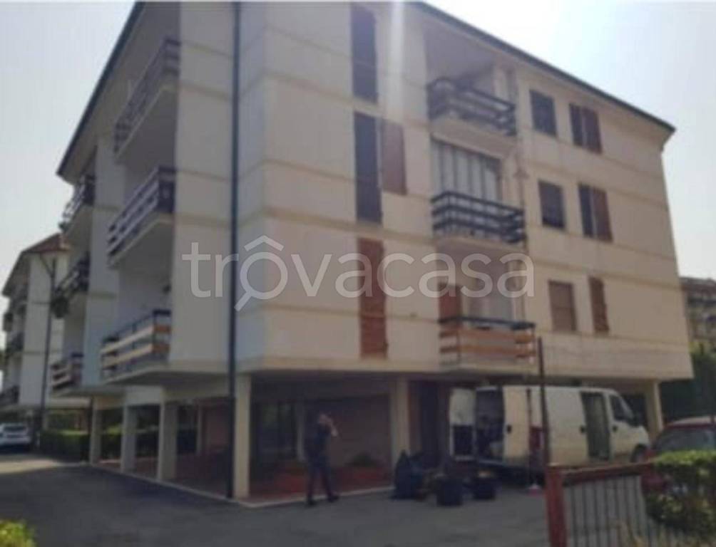 immagine annuncio 2 di 13