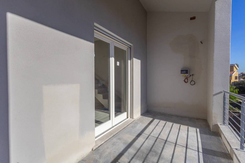 appartamento in vendita a Fiumicino in zona Isola Sacra