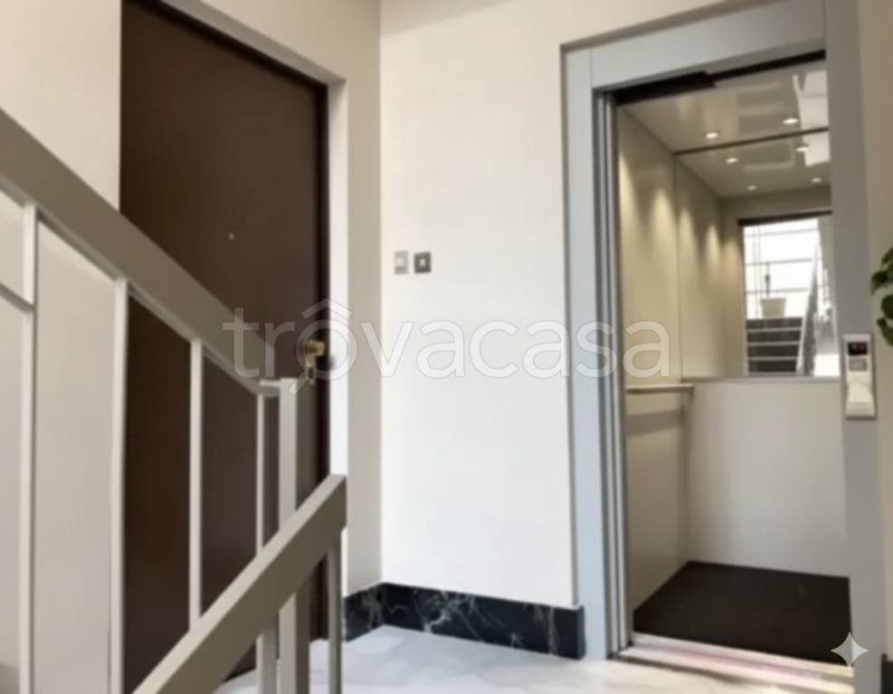 immagine annuncio 2 di 8