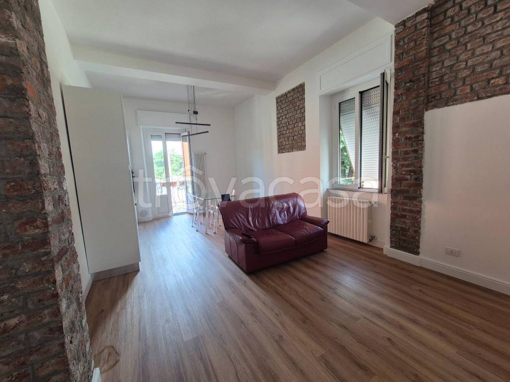 immagine annuncio 1 di 14