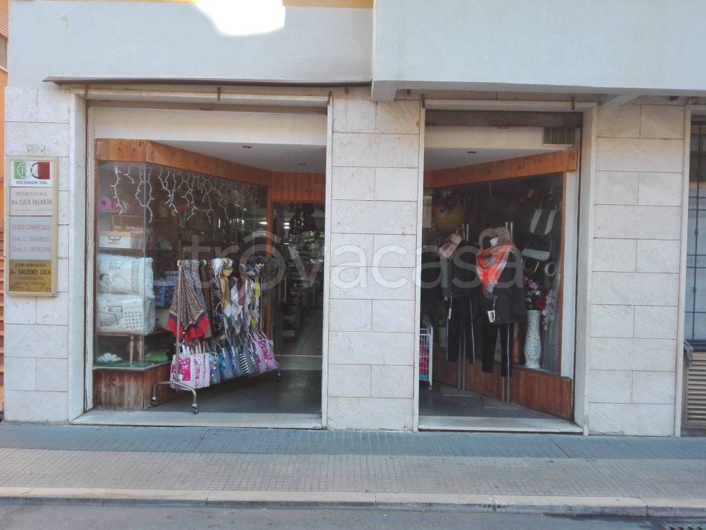 immagine annuncio 1 di 4