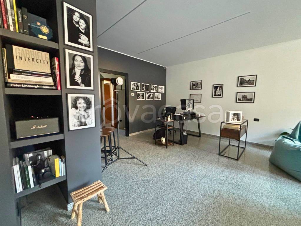 immagine annuncio 2 di 12