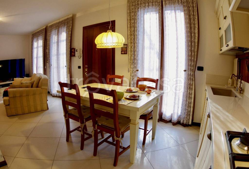 immagine annuncio 1 di 9