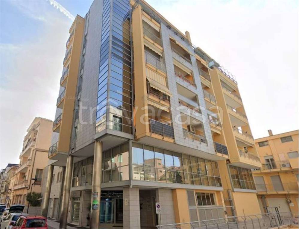 immagine annuncio 1 di 14