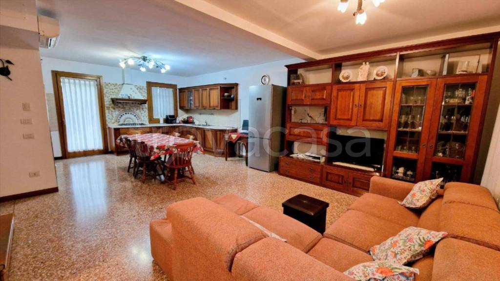 immagine annuncio 1 di 14