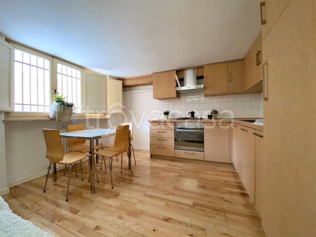 immagine annuncio 1 di 12