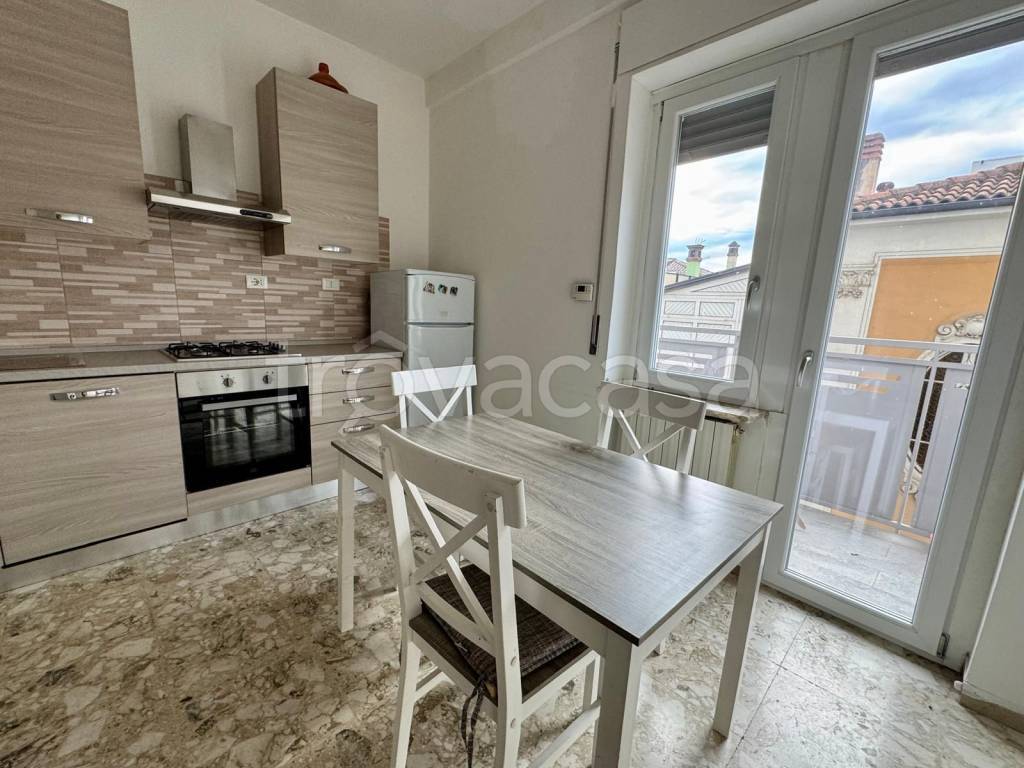 immagine annuncio 1 di 12