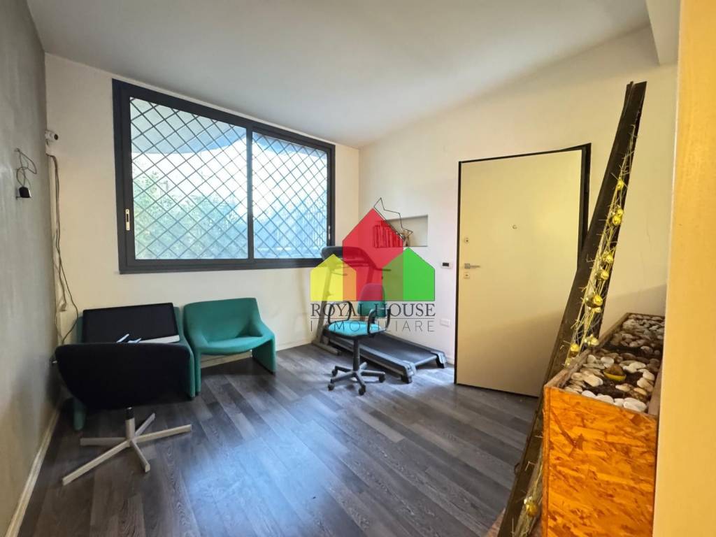 immagine annuncio 1 di 9