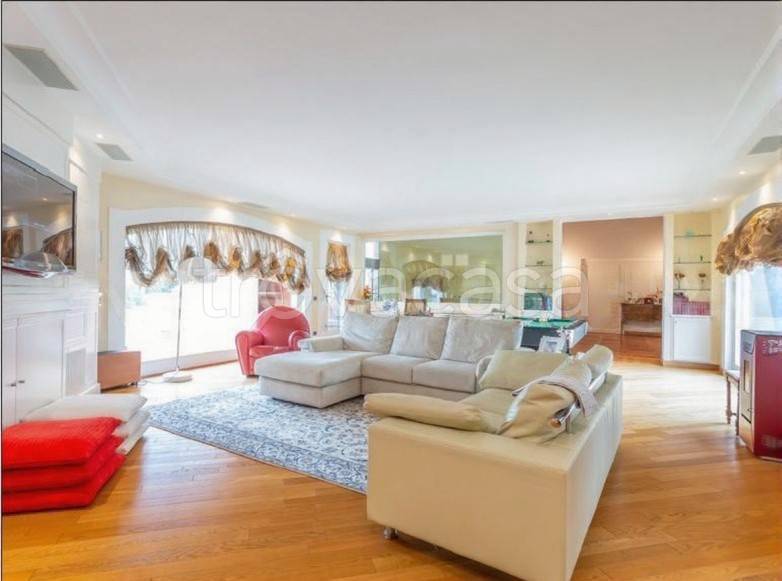 immagine annuncio 2 di 12