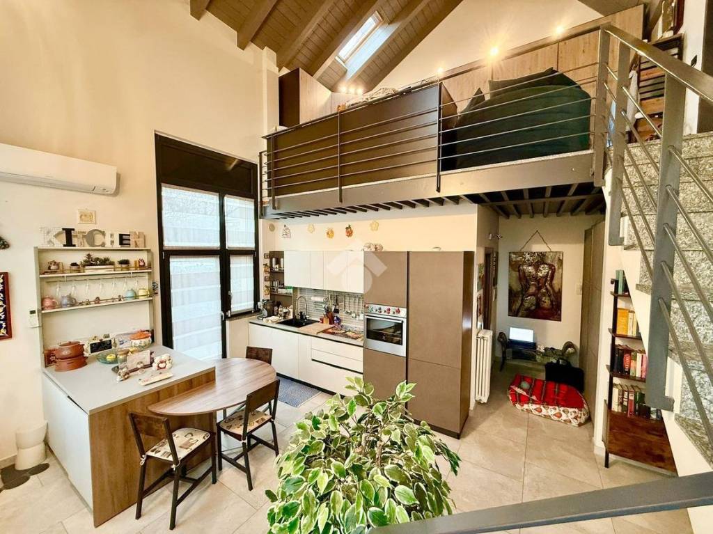 immagine annuncio 14 di 15