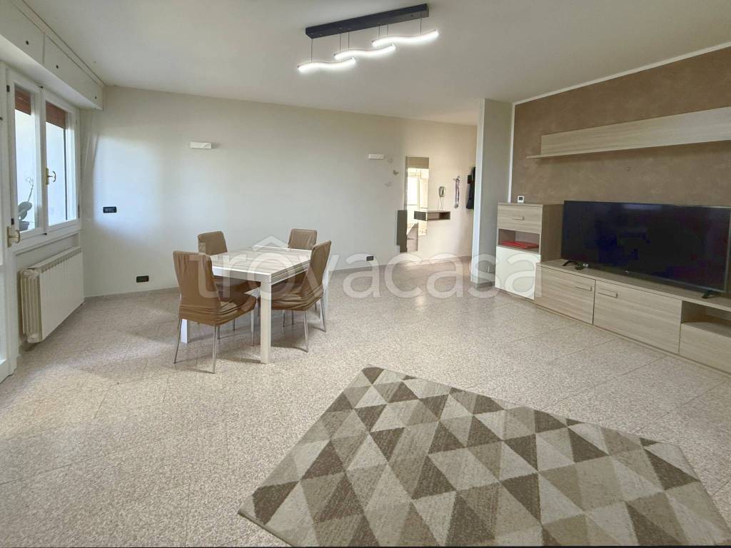 immagine annuncio 1 di 14