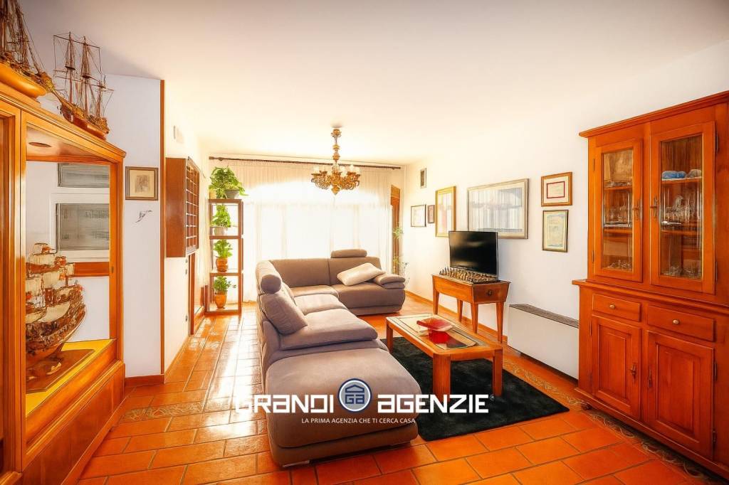 immagine annuncio 2 di 8