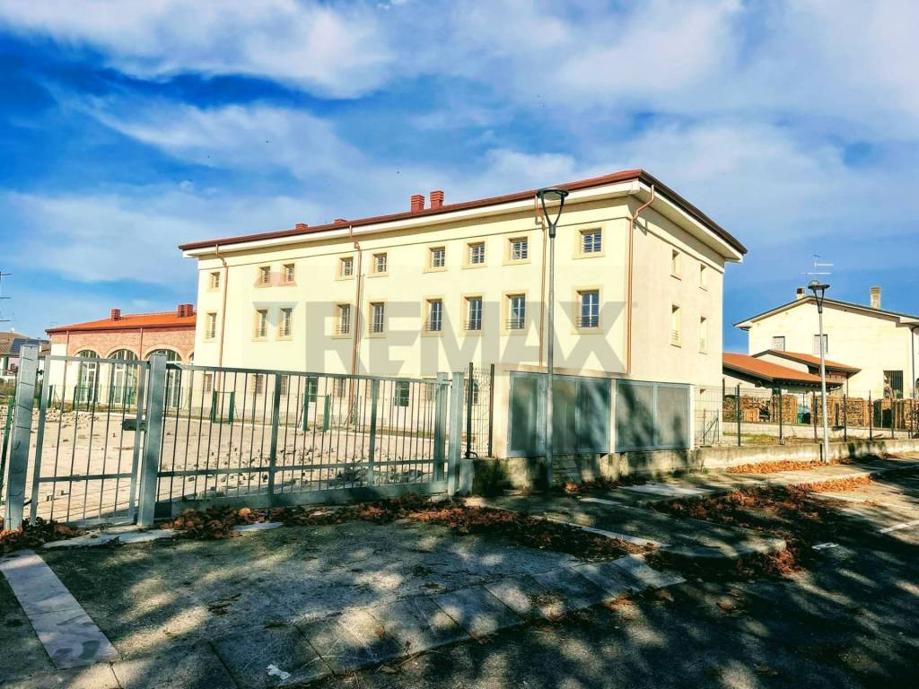 immagine annuncio 1 di 14