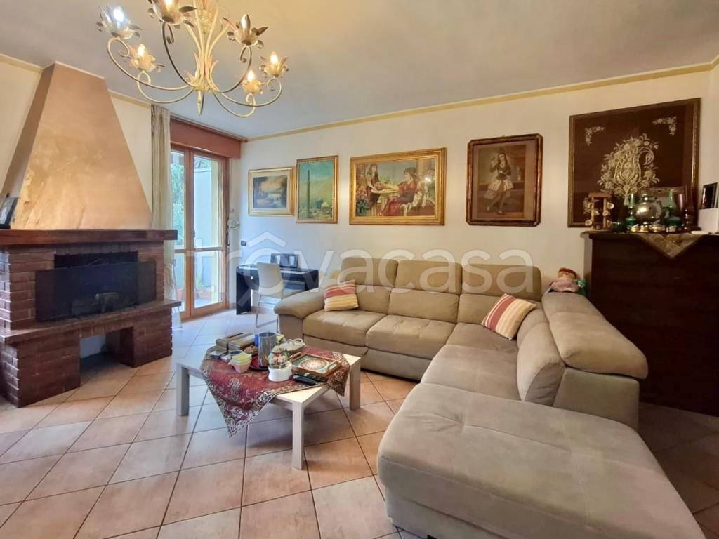 immagine annuncio 1 di 15