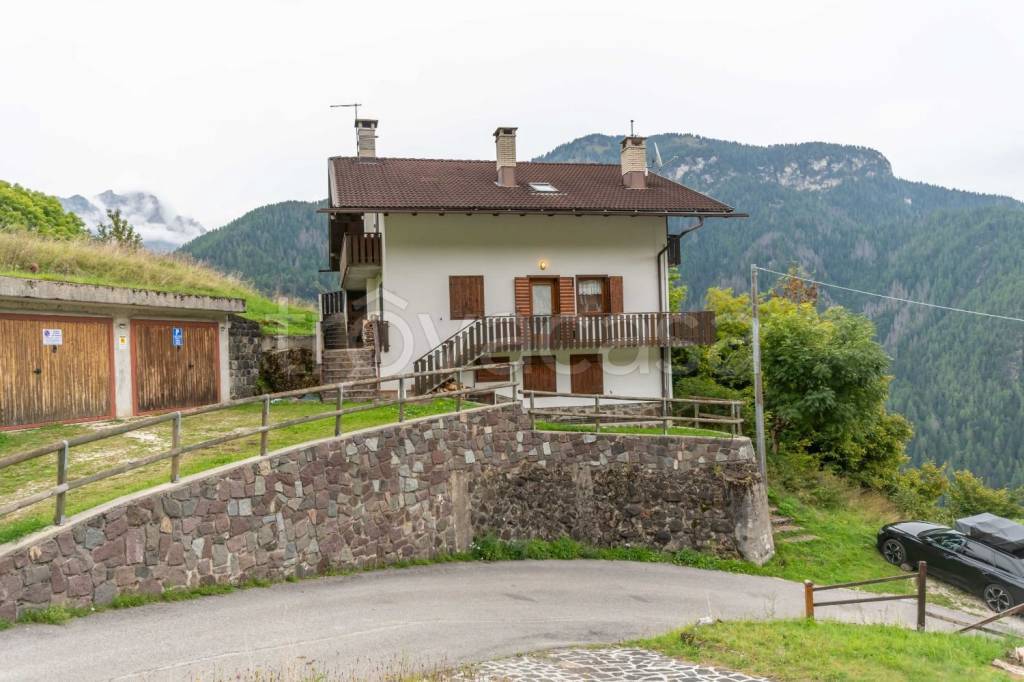 appartamento in vendita a Rocca Pietore in zona Caracoi