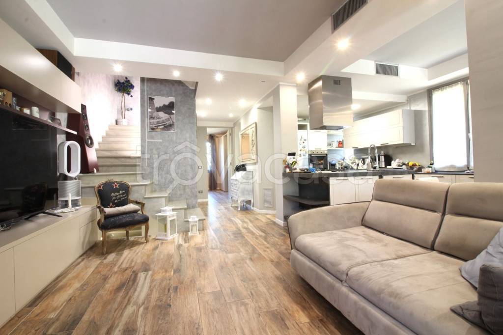 immagine annuncio 6 di 15