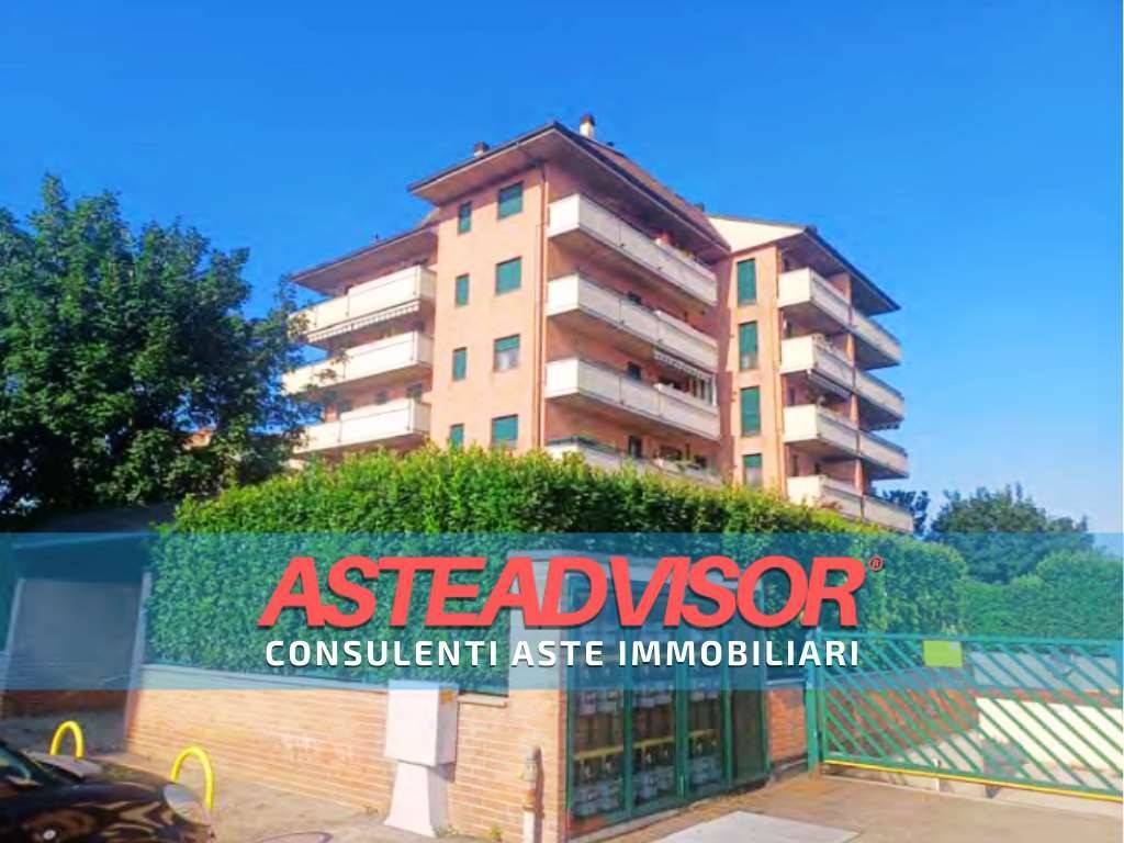 appartamento in vendita a Pioltello in zona Seggiano