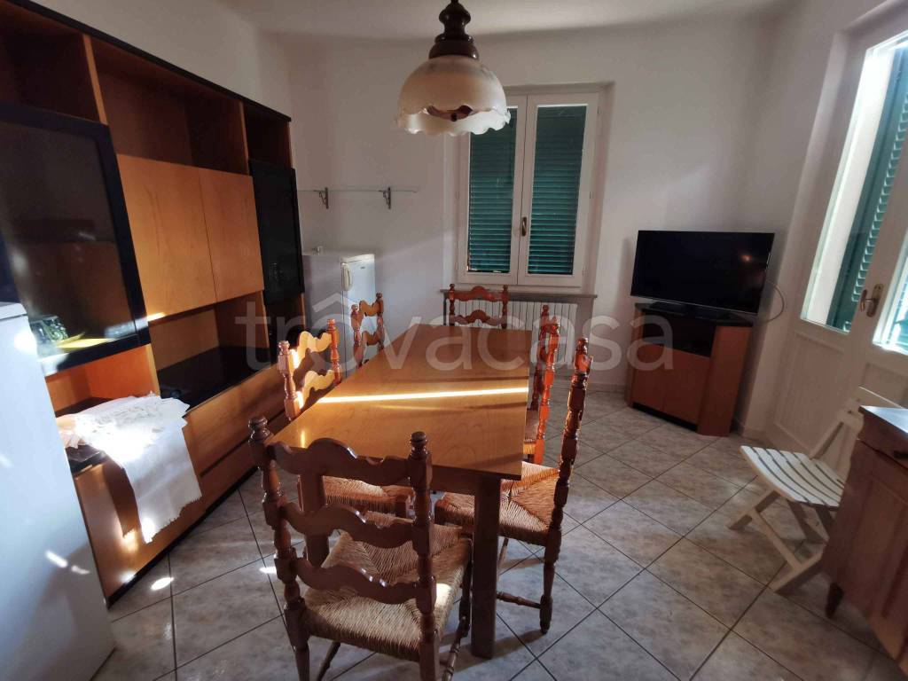 immagine annuncio 1 di 8