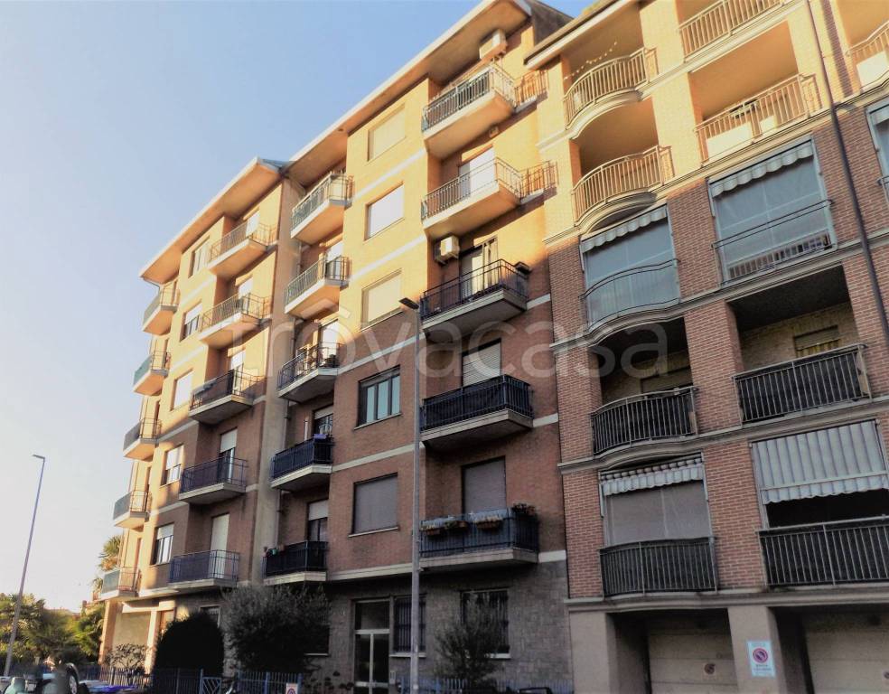 immagine annuncio 2 di 12