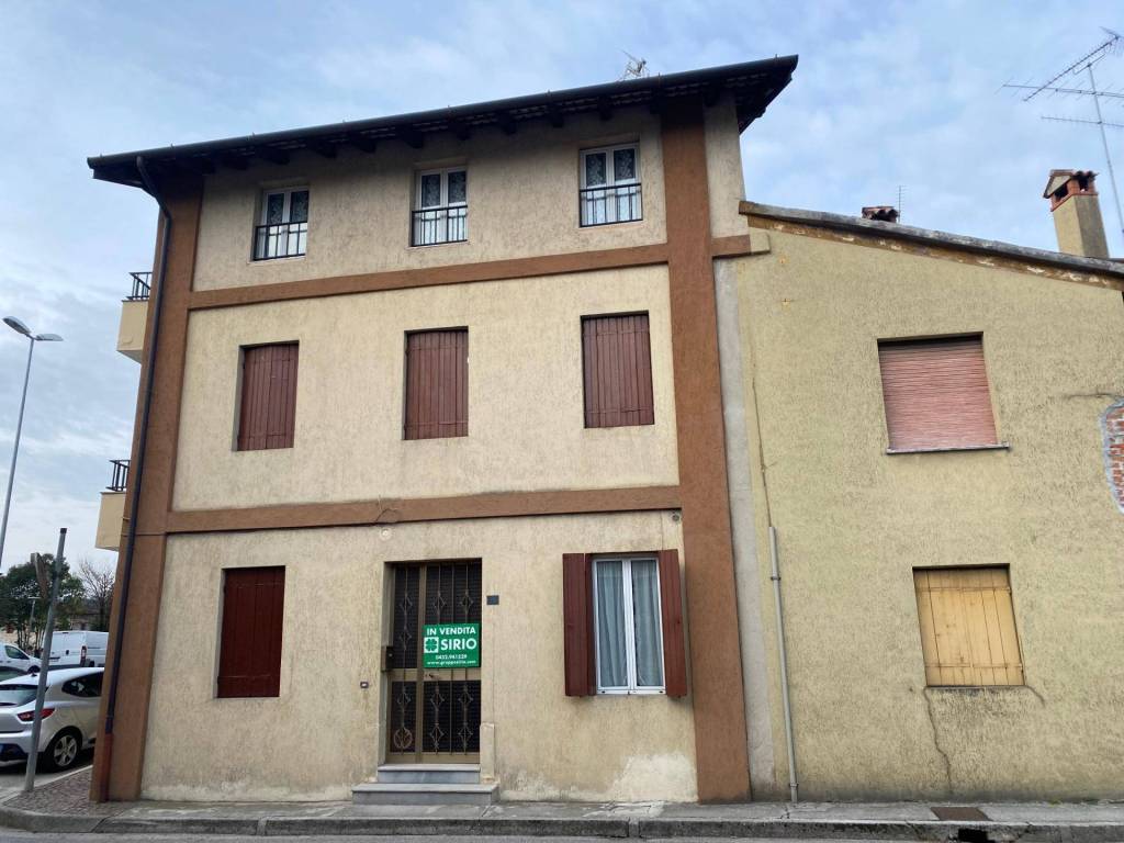 immagine annuncio 1 di 8