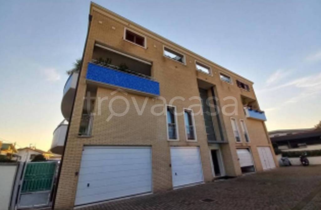 immagine annuncio 11 di 13