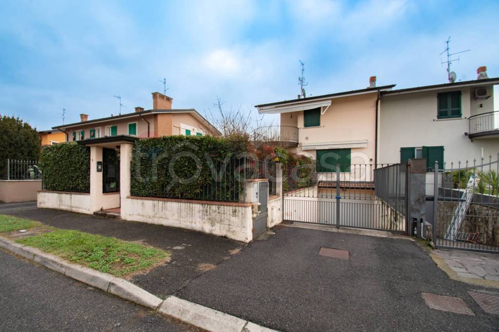 immagine annuncio 1 di 15