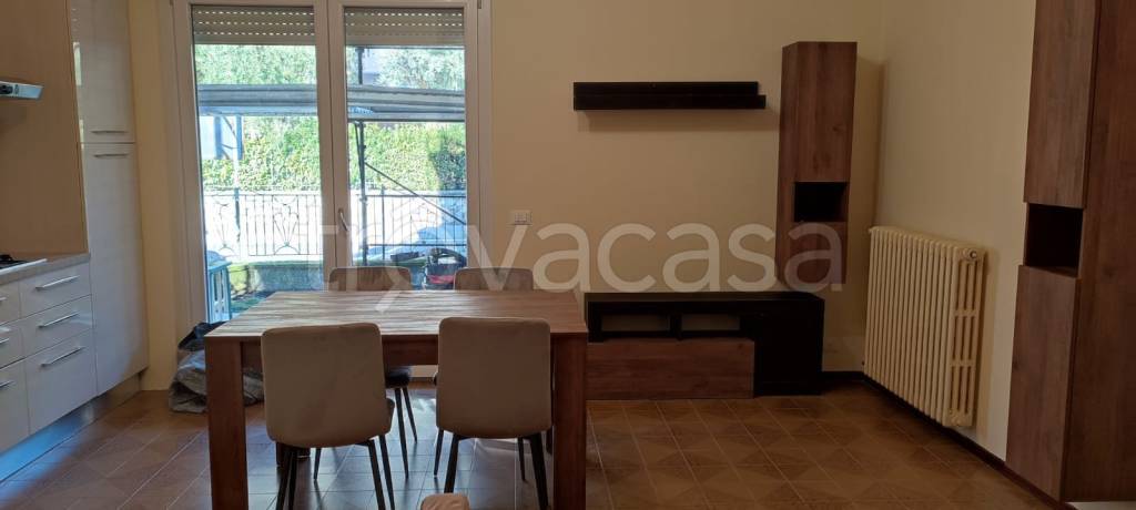 immagine annuncio 1 di 8