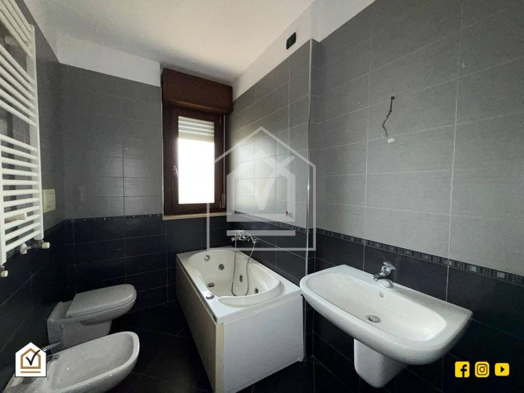 immagine annuncio 5 di 8