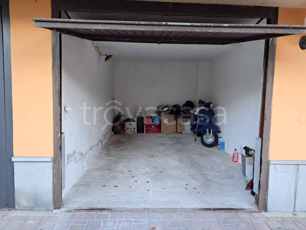 immagine annuncio 11 di 12