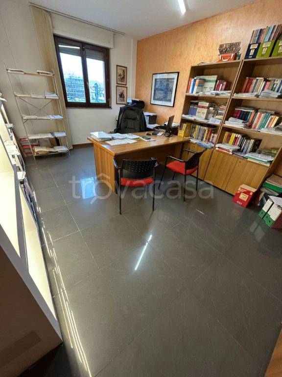 immagine annuncio 1 di 4