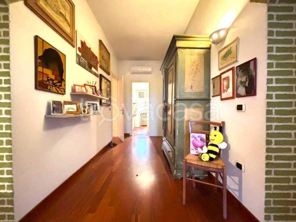 immagine annuncio 2 di 12